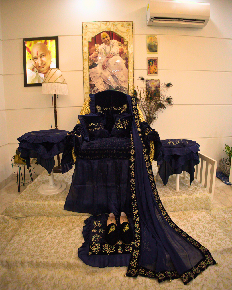 Anhad Naad (Blue)