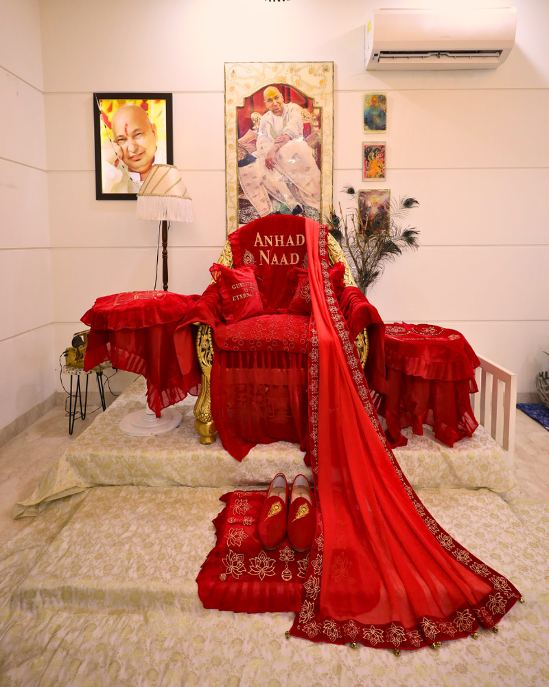 Anhad Naad (Red)