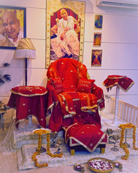 Charan Kamal Guruji Chola Set styled in Guruji Darbar with complete Darbar textile setup